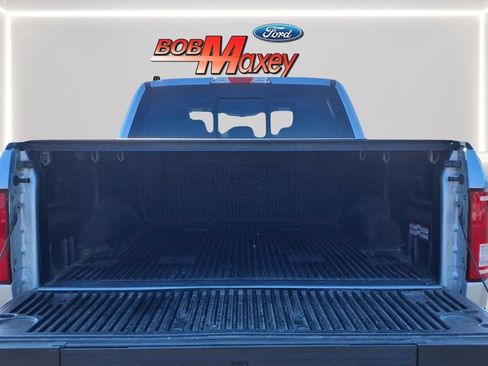 Used 2017 Ford F150 XLT w/ Equipment Group 302A Luxury AWD/4WD image 9