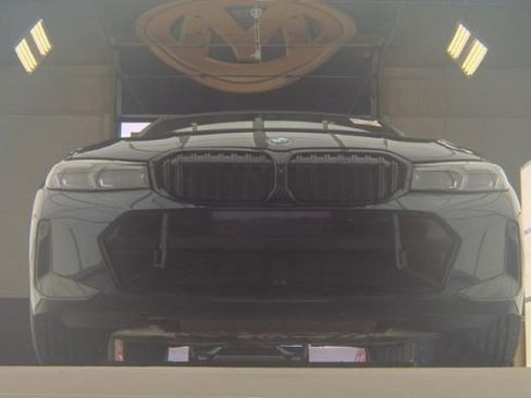 Used 2023 BMW 330i xDrive Sedan w/ M Sport Package image 2