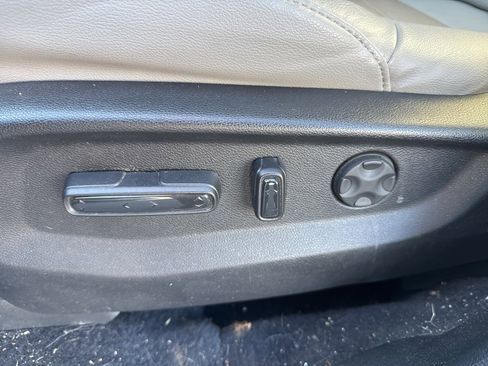 Used 2022 Honda CR-V EX-L image 26