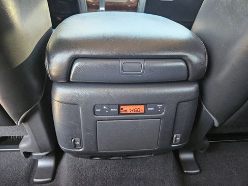 Used 2019 Nissan Armada SL w/ Premium Package image 19