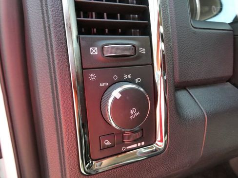 Used 2017 RAM 1500 Sport w/ Convenience Group AWD/4WD image 25
