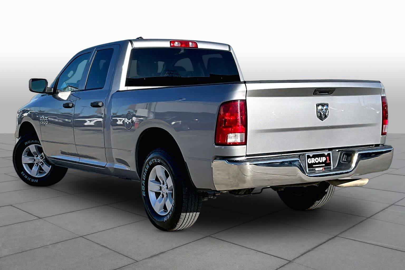Used 2022 RAM 1500 Tradesman w/ Chrome Plus Package RWD image 12