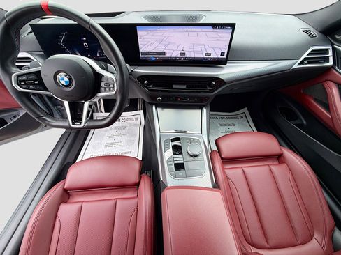 Used 2026 BMW M440i Coupe RWD image 16