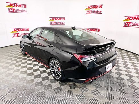 Used 2022 Hyundai Elantra N w/ Preferred Accessory Package FWD image 2