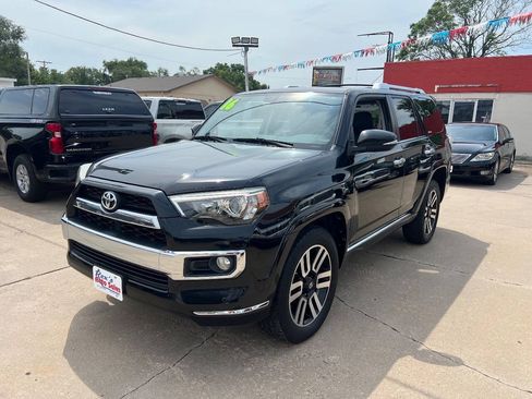 Used 2016 Toyota 4Runner Limited AWD/4WD image 3