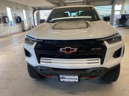 New 2026 Chevrolet Colorado ZR2 w/ Technology Package AWD/4WD image 2