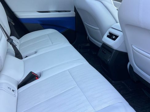 Certified 2026 Cadillac Optiq Luxury 2 w/ LPO, Floor Liner Package RWD image 17