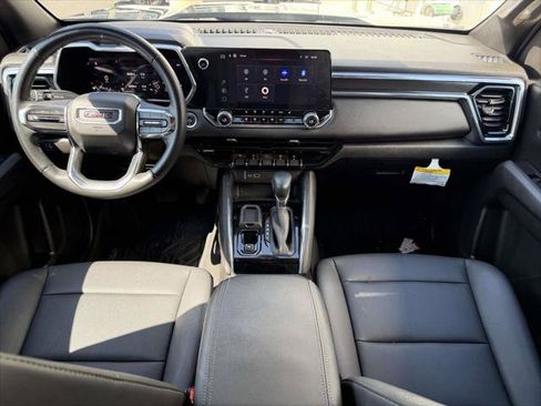 Used 2024 GMC Canyon Elevation w/ Elevation Premium Package RWD image 16