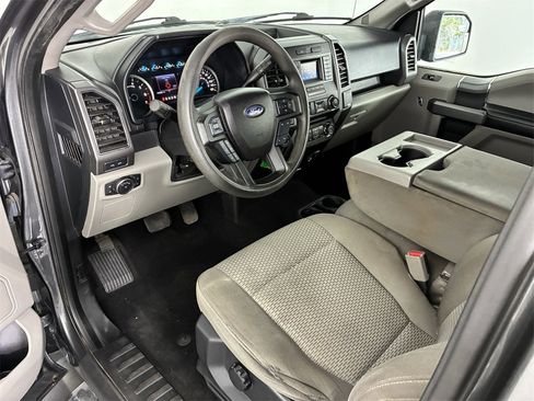 Used 2017 Ford F150 XLT w/ XTR Package image 9