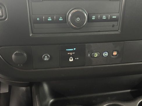 Used 2024 Chevrolet Express 2500 w/ Driver Convenience Package image 22