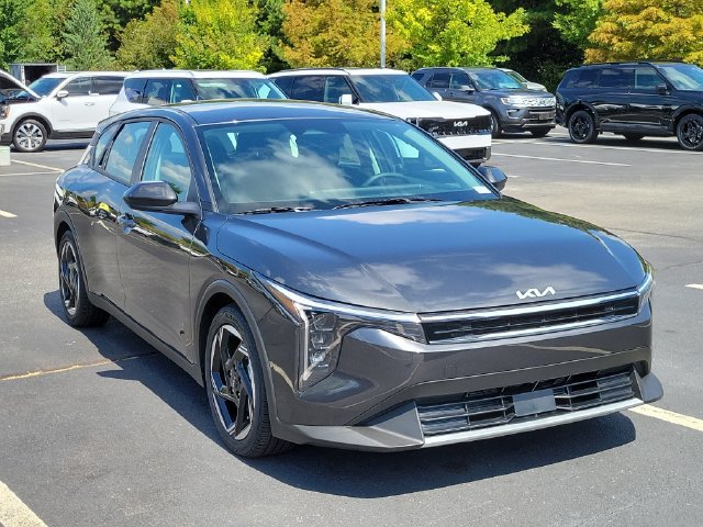 New 2026 Kia K4 EX FWD image 3