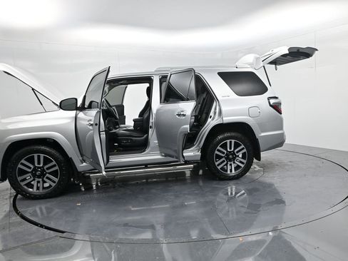 Used 2022 Toyota 4Runner Limited image 75