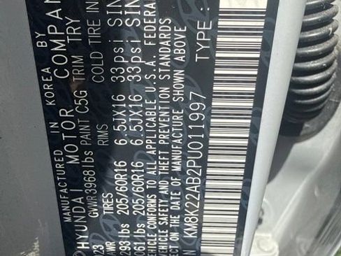Used 2023 Hyundai Kona SE w/ Cargo Package FWD image 16