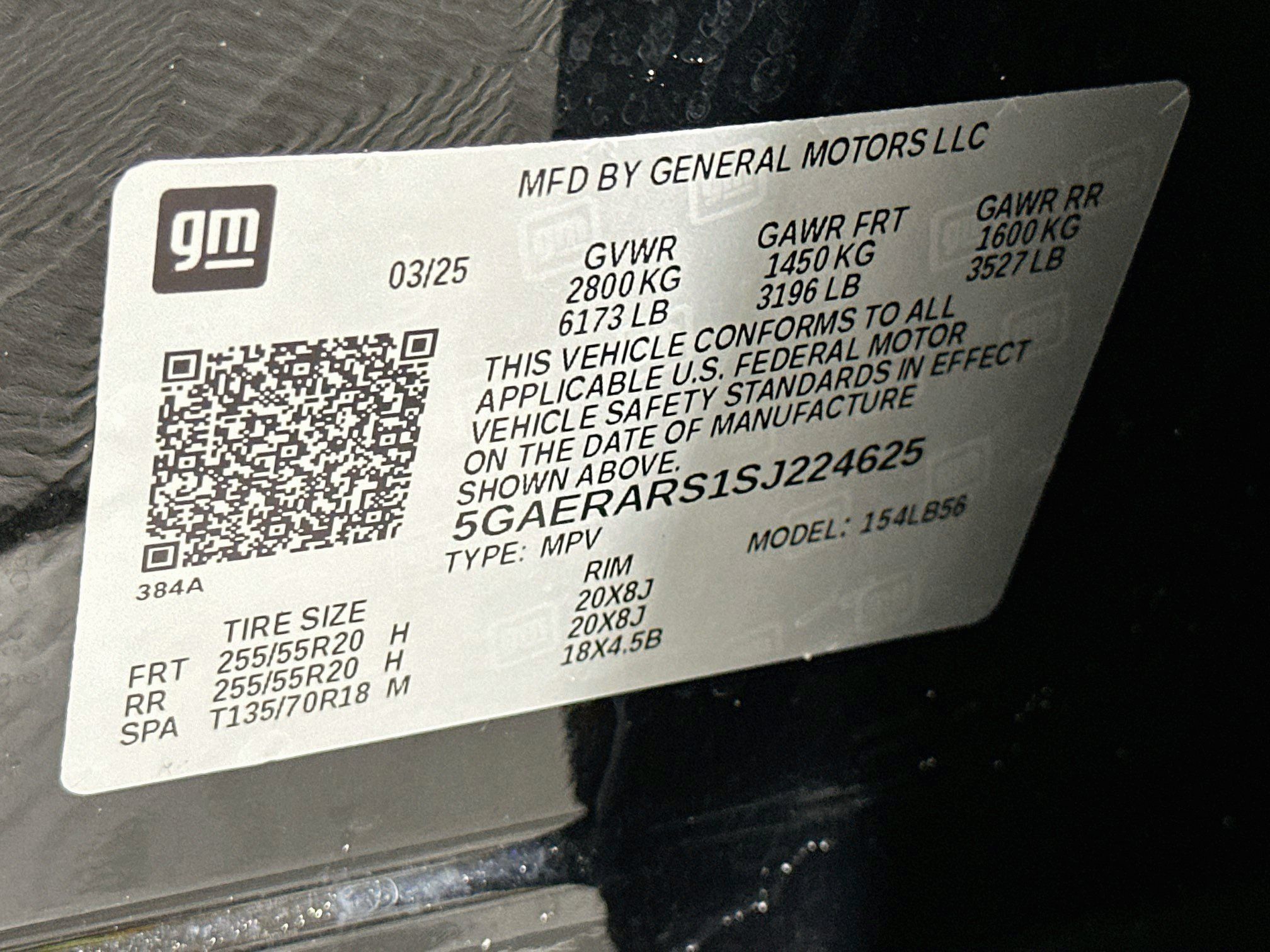 Used 2025 Buick Enclave Preferred FWD image 12