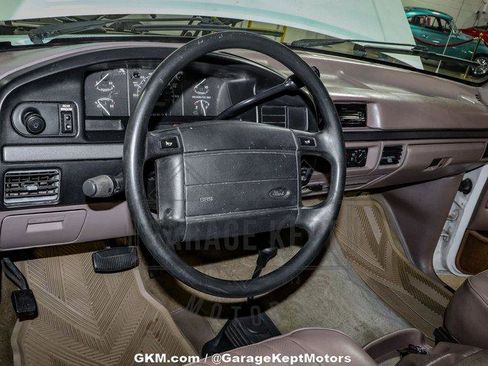 Used 1994 Ford Bronco XL image 4