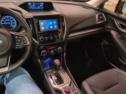 Used 2023 Subaru Forester Premium image 18