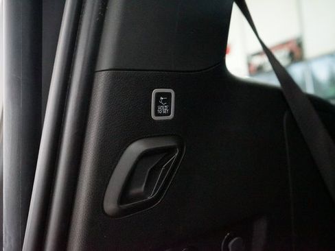 Used 2022 Jeep Wagoneer Series III w/ Flexible Seating Group image 57