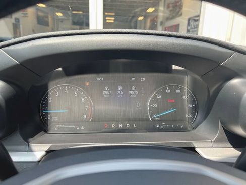 Used 2023 Ford Explorer XLT w/ Equipment Group 202A AWD/4WD image 26