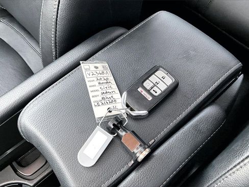Used 2020 Honda Civic EX-L image 33