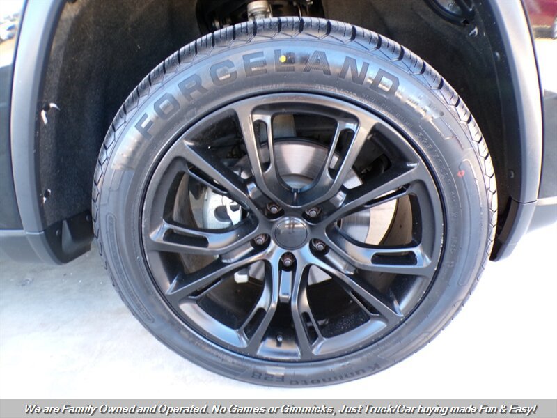 Used 2019 Jeep Grand Cherokee Limited AWD/4WD image 45
