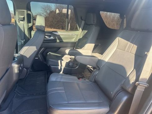 Used 2024 Chevrolet Tahoe RST w/ Luxury Package image 15