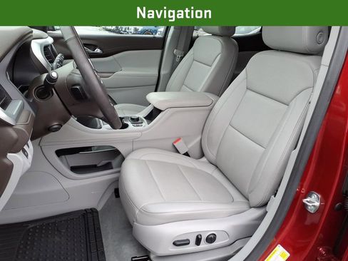 Certified 2023 GMC Acadia SLT w/ Preferred Package FWD image 15