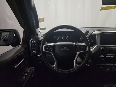 Used 2019 Chevrolet Silverado 1500 RST image 15