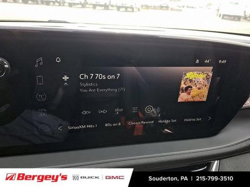 New 2026 Buick Envista Sport Touring w/ Convenience I Package FWD image 13