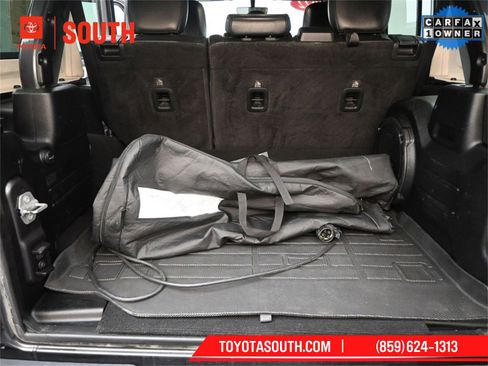 Used 2022 Jeep Wrangler Unlimited Sahara image 26