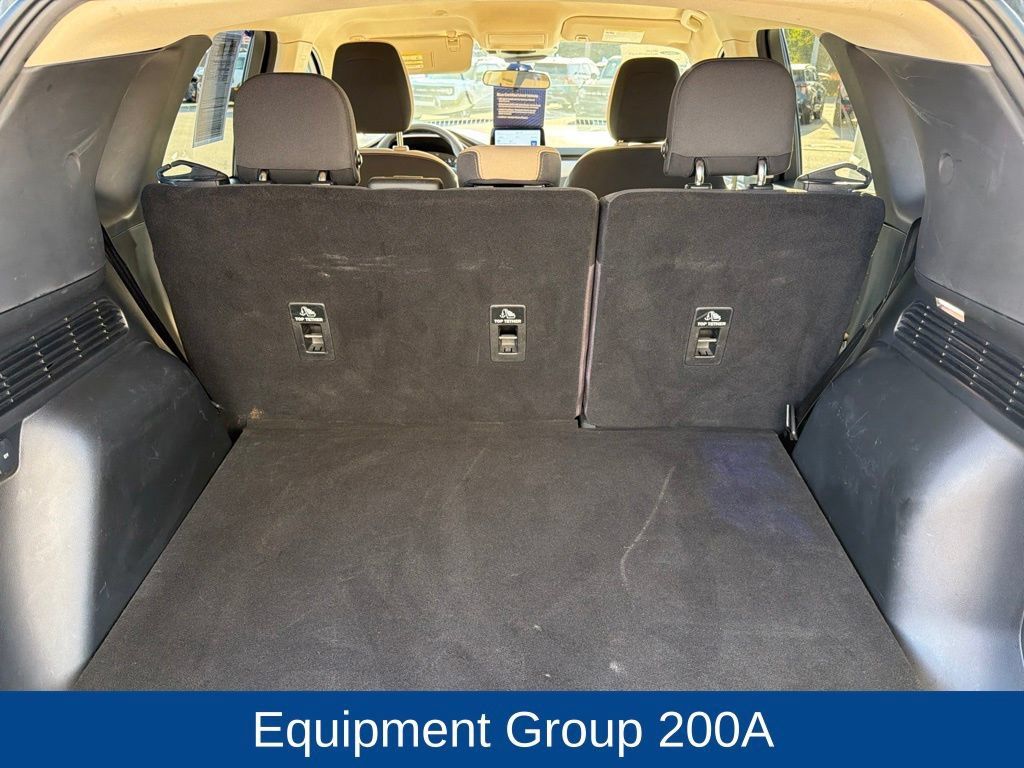 Used 2020 Ford Escape SE FWD image 10