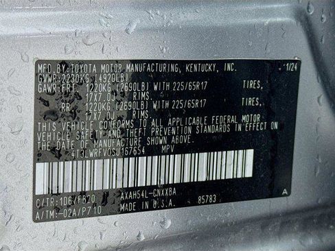 Certified 2025 Toyota RAV4 LE AWD/4WD image 30