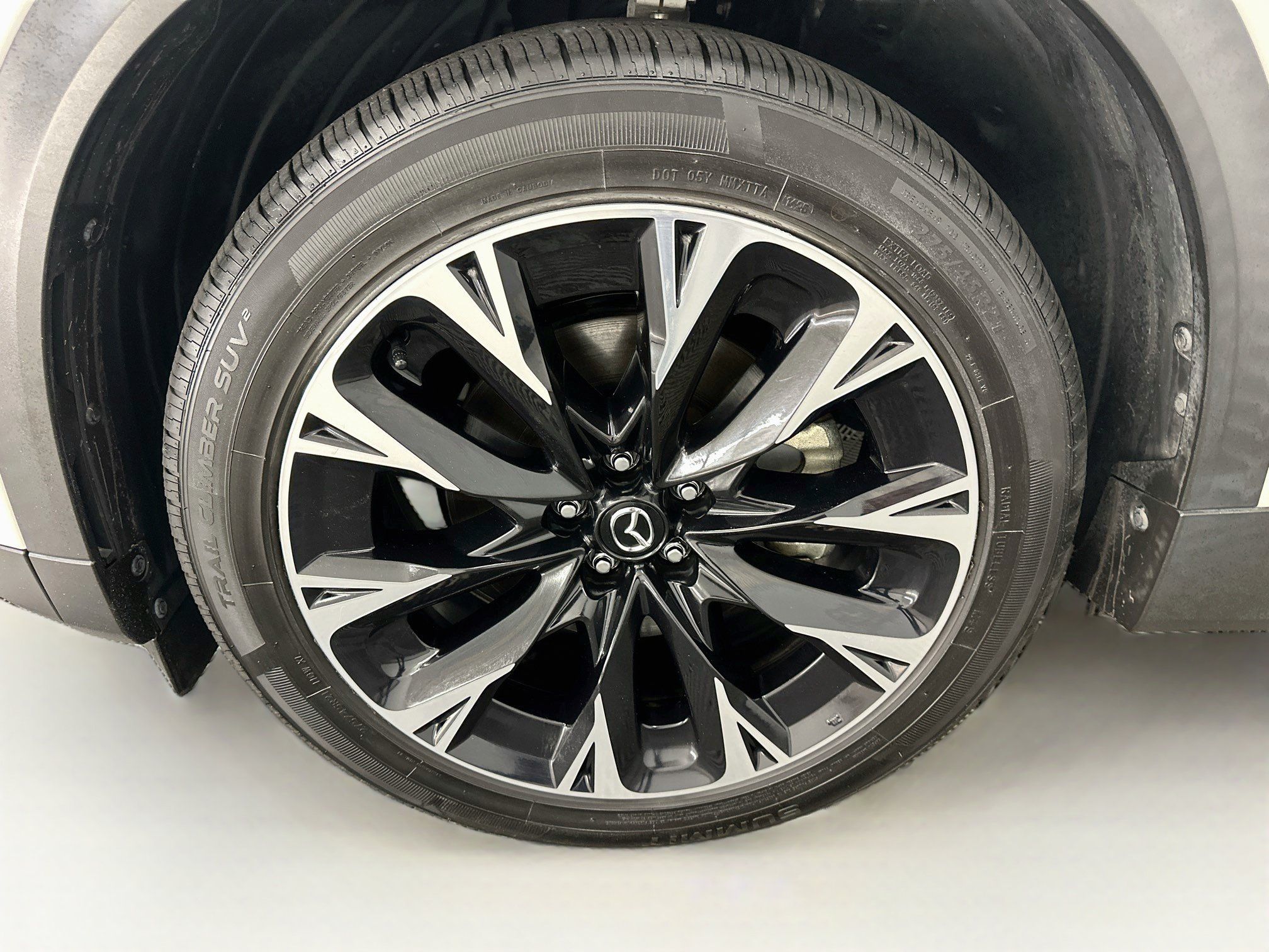 Used 2024 MAZDA CX-90 Plug-In Hybrid w/ Premium Plus AWD/4WD image 38