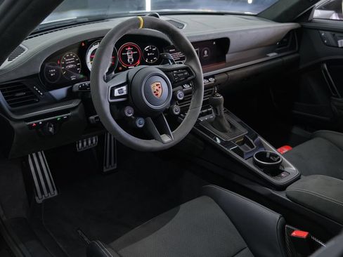 Used 2025 Porsche 911 GT3 RS RWD image 30