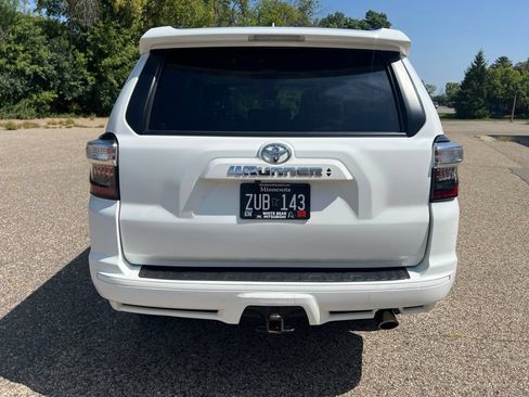 Used 2022 Toyota 4Runner TRD Sport w/ Technology Package AWD/4WD image 4