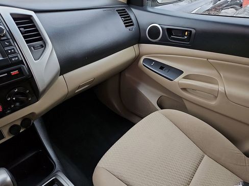 Used 2013 Toyota Tacoma 2WD Access Cab w/ SR5 Pkg image 23