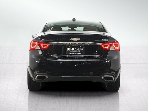 Used 2018 Chevrolet Impala Premier FWD image 4