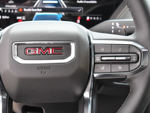 New 2026 GMC Yukon XL Elevation image 14