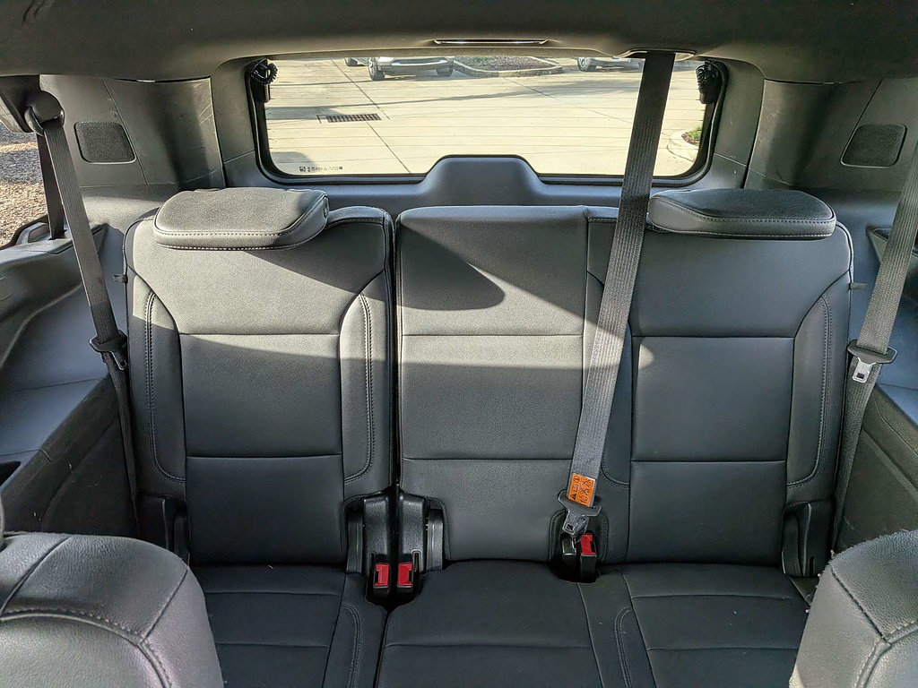 Used 2023 Chevrolet Tahoe LT RWD image 17