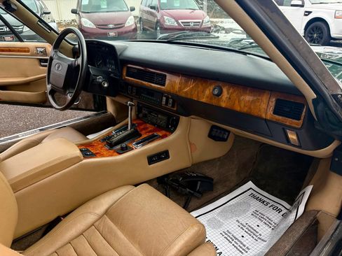 Used 1990 Jaguar XJS V12 Coupe image 19