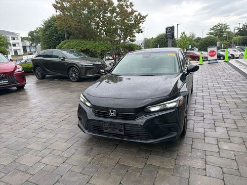 Used 2022 Honda Civic EX image 4