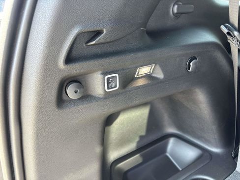 New 2026 Jeep Grand Cherokee L 4WD image 5