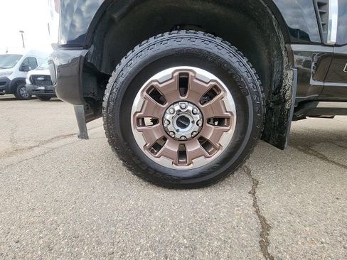 Certified 2025 Ford F350 King Ranch image 39