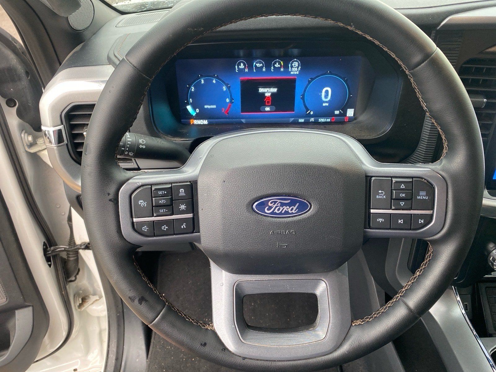 Used 2025 Ford F150 Lariat w/ Equipment Group 502A High AWD/4WD image 11