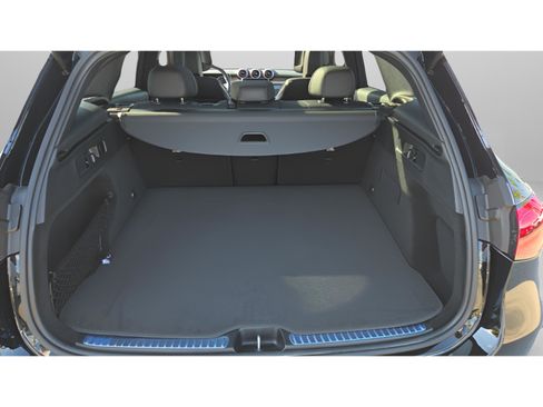 Certified 2026 Mercedes-Benz GLC 300 image 14