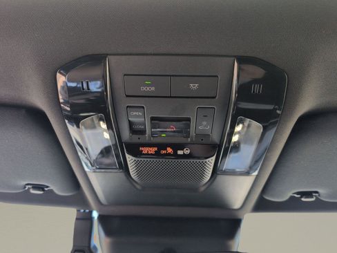 Certified 2024 Lexus GX 550 w/ Cold Area Package image 9