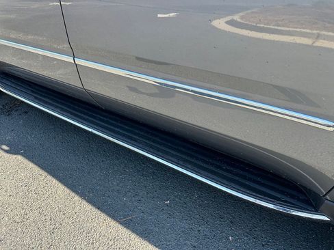 Used 2020 GMC Yukon XL Denali w/ Open Road Package image 28