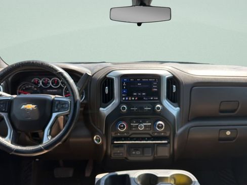 Used 2021 Chevrolet Silverado 1500 LT w/ Z71 Off-Road Package AWD/4WD image 14