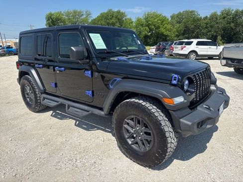 Used 2024 Jeep Wrangler Unlimited Sport AWD/4WD image 19
