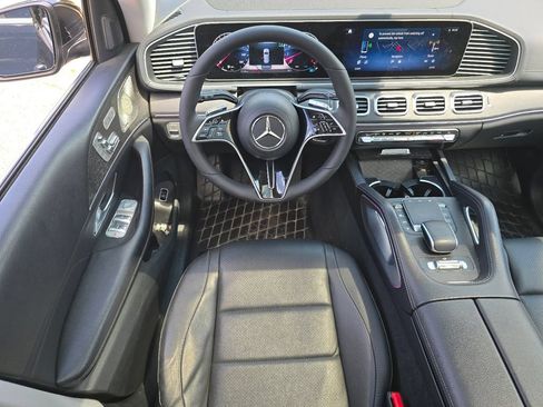 Certified 2024 Mercedes-Benz GLS 450 4MATIC image 26