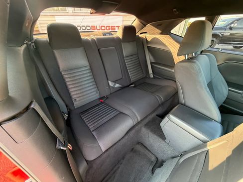 Used 2014 Dodge Challenger SXT w/ Sport Appearance Package RWD image 26